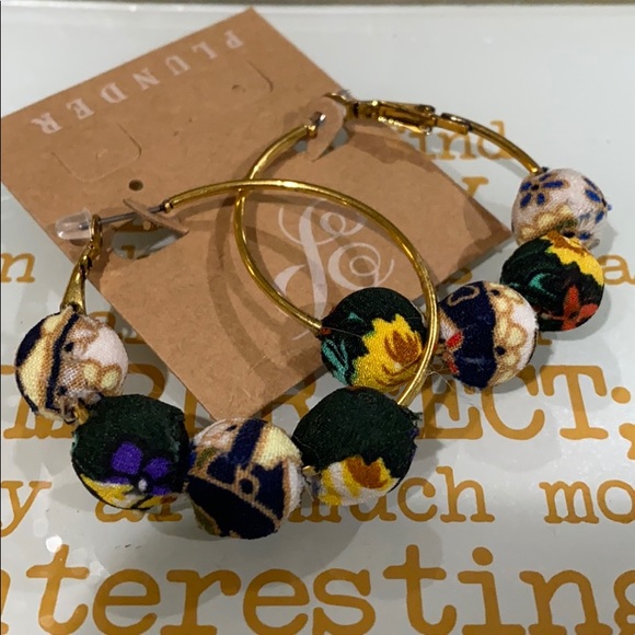 Plunder Jewelry - Plunder hoop earrings-NWT